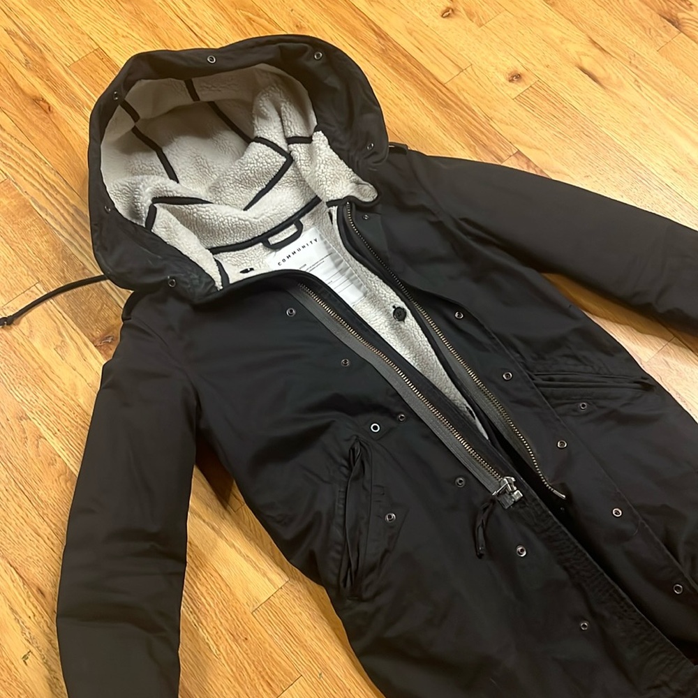 Aritizia community parka XXS